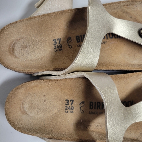 Birkenstock Gizeh Birko-flor Gold Sandals Size 37. - Picture 5 of 7